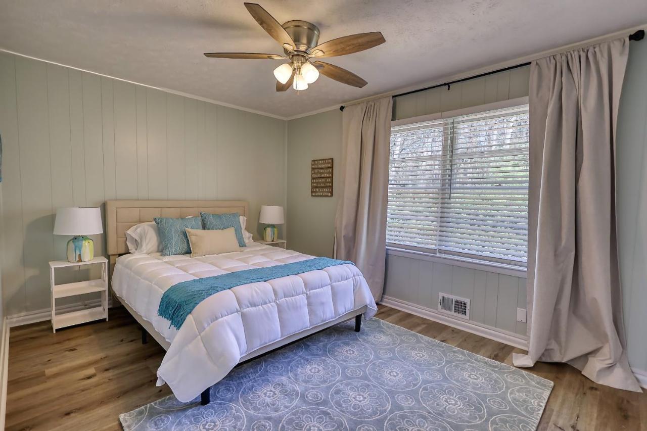 Coastal Cottage 1/2 Mile From Covington Square Buitenkant foto